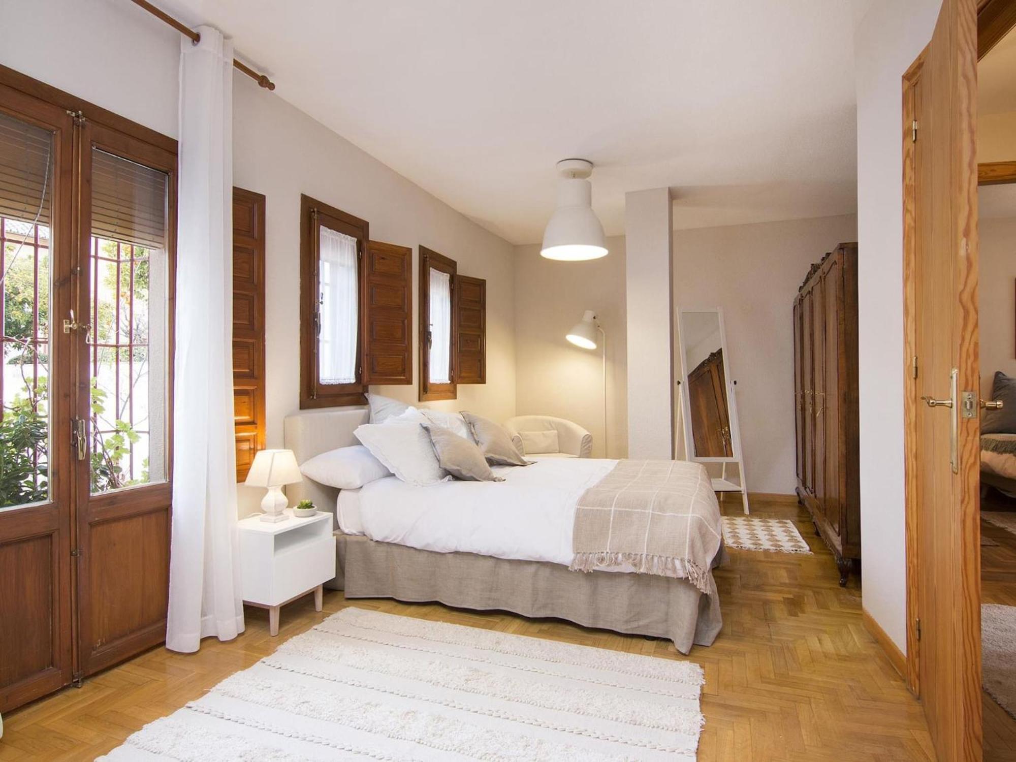 Chezmoihomes Alhambra Penthouse Appartement