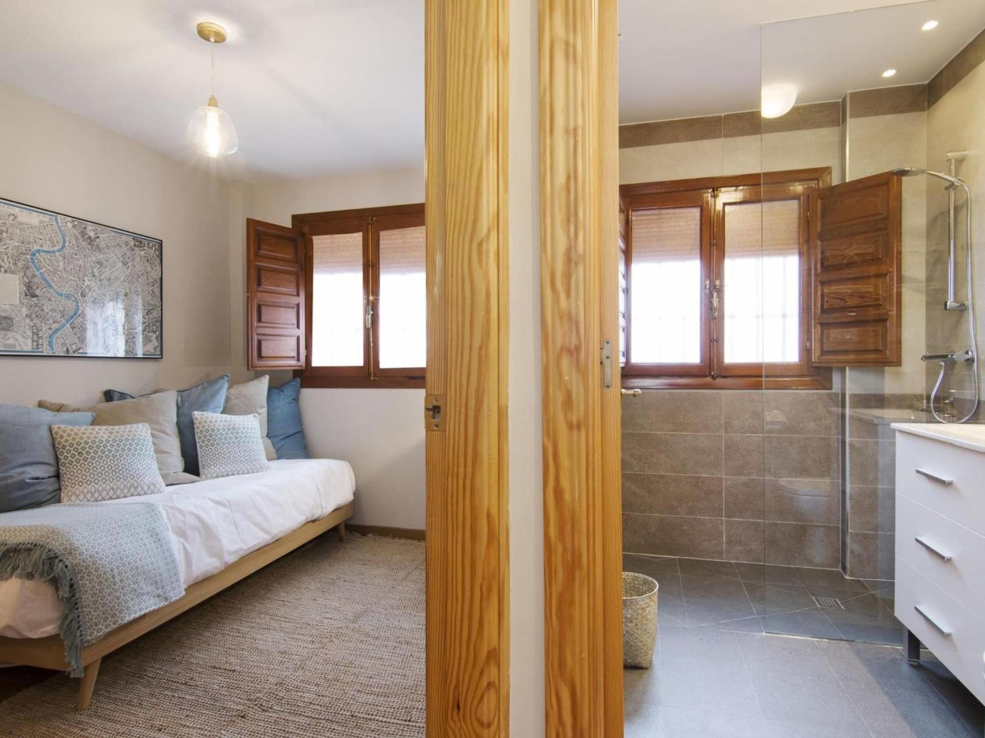 Chezmoihomes Alhambra Penthouse Grenade